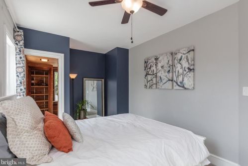 379 York St, Pottstown PA  19464-5261 exterior