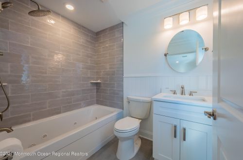 382 Western Ave, Point Pleasant Beach NJ exterior