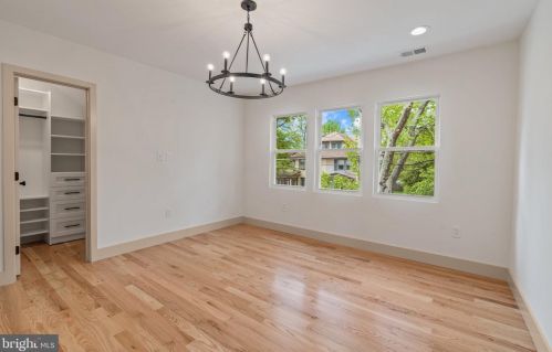 8 Narberth Ter, Camden NJ  08108-1017 exterior