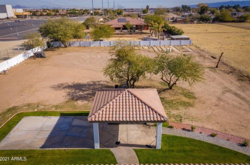 3605 69th Ave, Phoenix AZ 85043-3325 exterior