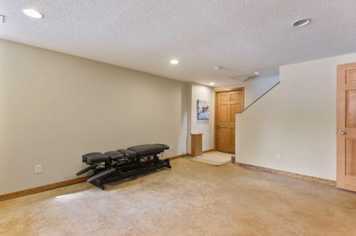 1735 Perkins Ln, Maple Plain MN 55359 exterior