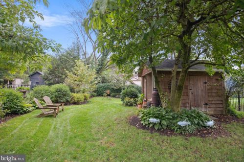 124 Smt Ave, Tavistock NJ 08033-3315 exterior