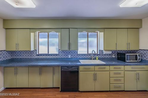 5441 7 St, Tucson AZ 85719-5410 exterior