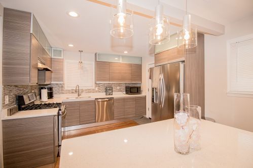 8033 State St, Chicago IL 60827-2003 exterior