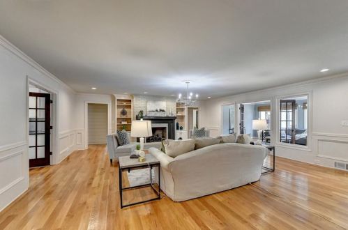 1311 Bridgewater Walk, Lithonia GA  30078-2086 exterior