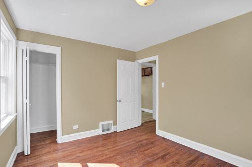 353 124 St, Chicago IL 60628-7214 exterior