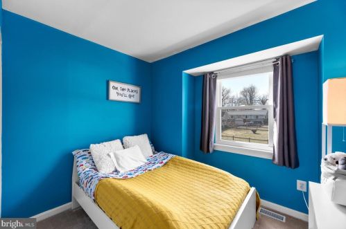 1649 Midland Rd, Edgewater MD 21037-2421 exterior