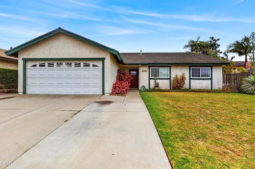 3150 Oarfish Ln, Oxnard, CA 93035-1315