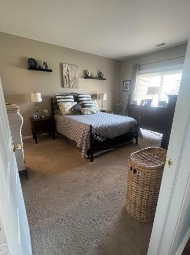 16331 Grandview Dr, Macomb Township MI 48044-4068 exterior