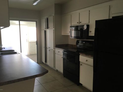 2934 Acoma Dr, Phoenix AZ  85032-5009 exterior