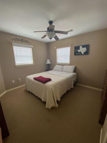 3018 Winding Way, Huntsville TX 77340-6835 exterior