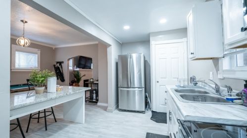 36 Grape St, Pittsburgh PA  15210-2022 exterior