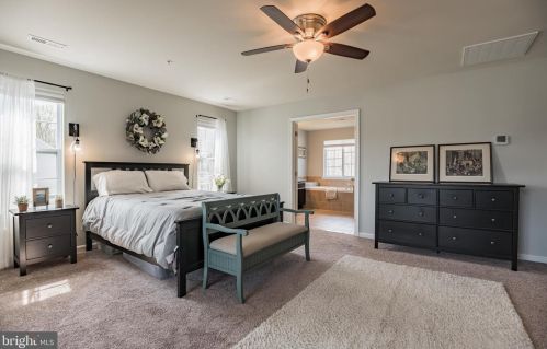 1190 Fairwood Dr, Huntingtown MD 20639-3931 exterior