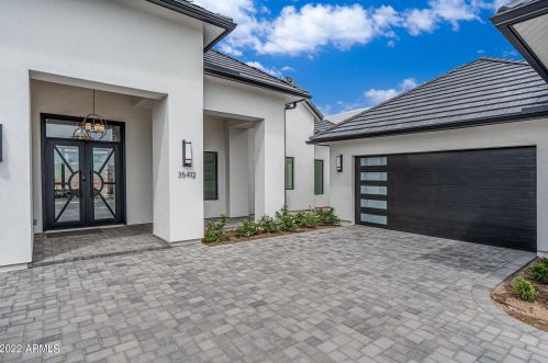 35412 15th Ave, Phoenix, AZ 85086-7226