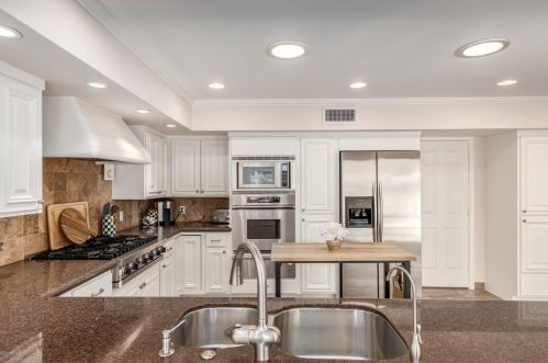 9409 47 St, Phoenix AZ 85008-4132 exterior