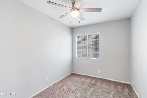 8839 12 Pl, Phoenix AZ 85020-3017 exterior