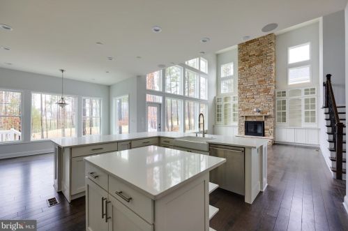 315 Chestnut St, Lewes DE 19958-1302 exterior