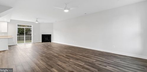 1716 Millstone Dr, Edgewater MD 21037-1945 exterior