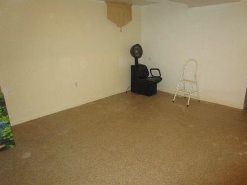 2555 33, Milwaukee WI 53215-2806 exterior