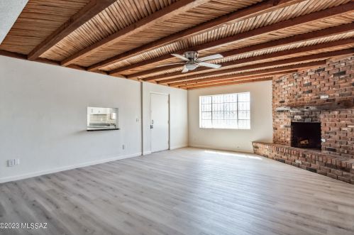 950 4th Ave, Tucson AZ  85705-7866 exterior