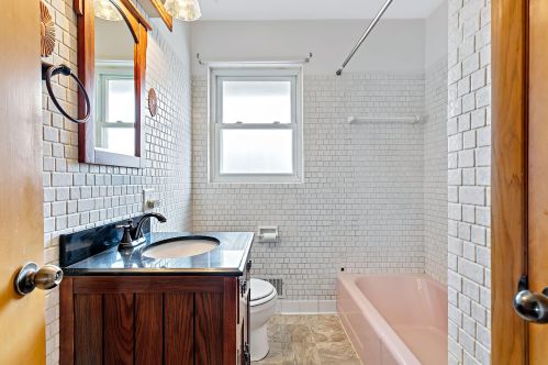 4460 65th St, Milwaukee WI  53220-3420 exterior