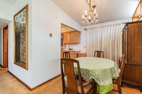 3305 Ehrlich Rd, Tampa FL  33618-2507 exterior