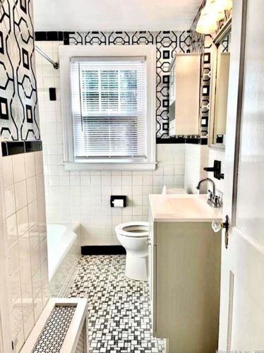 305 Mcclintock St, New Britain CT  06053-2016 exterior