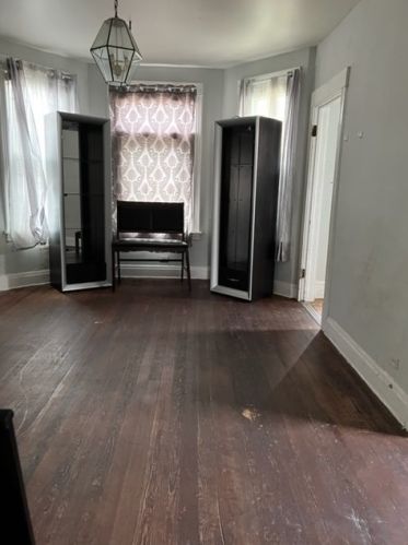 2837 Ridgeway Ave, Chicago IL 60632-3742 exterior