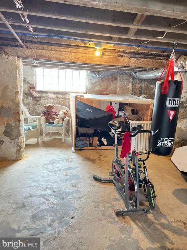 5204 Ditman St, Philadelphia PA 19124-2002 exterior