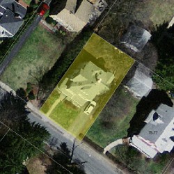 81 Central St, Newton MA 02466-2403 aerial view