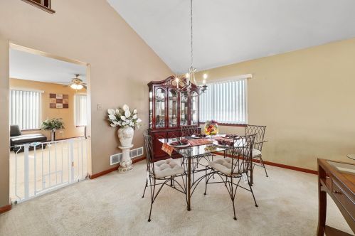 5908 Winterhaven Dr, Joliet IL 60431-7448 exterior