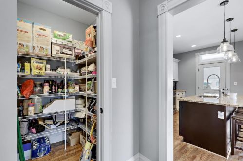 3892 Utah Pl, Saint Louis MO 63116-4832 exterior