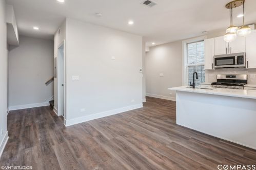 504 Wisconsin St, Chicago IL 60614-5232 exterior