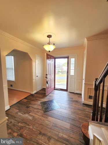 14723 Laurelwood Ln, Silver Spring MD  20905-6428 exterior