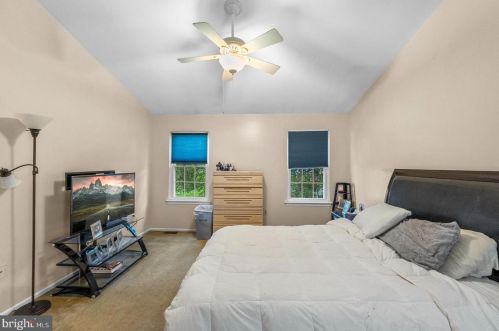 11 Revere Ct, Trenton NJ 08628-3610 exterior