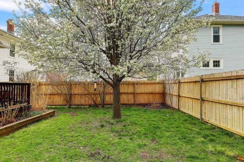 101 Whitford Ave, Providence RI  02908-3437 exterior