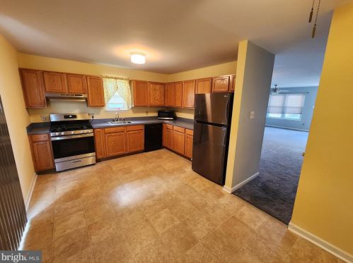 204 Summit Ave, Manor PA 19036-2440 exterior