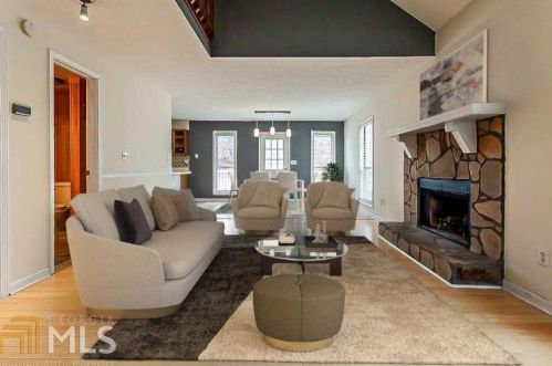 4305 Cary Dr, Lithonia, GA 30039-6507