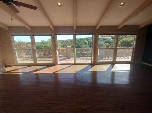 214 Capri, Austin TX  78734-4306 exterior