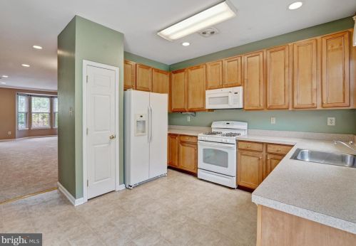 3 Cameron Ct, Limerick PA 19468-2264 exterior