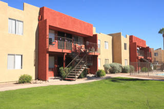 520 Prince Rd, Tucson AZ  85705-3644 exterior