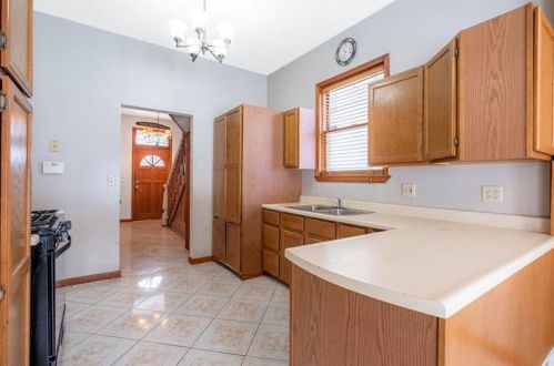 162 Plymouth St, Pittsburgh PA 15211-1232 exterior