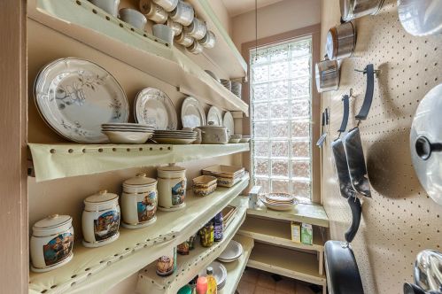 6620 Kilpatrick Ave, Chicago IL 60652-3518 exterior