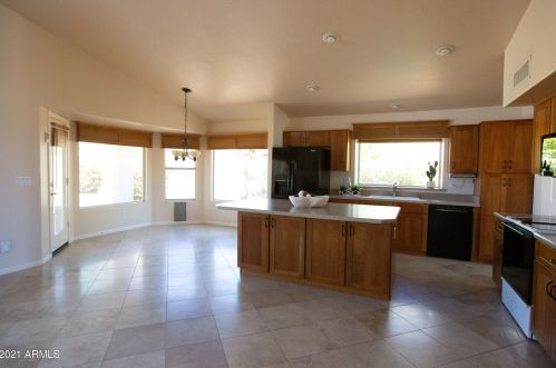 1524 Oriole Way, Chandler AZ 85286-4356 exterior