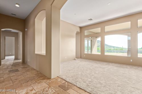 44822 3 St, Phoenix AZ 85087-8639 exterior