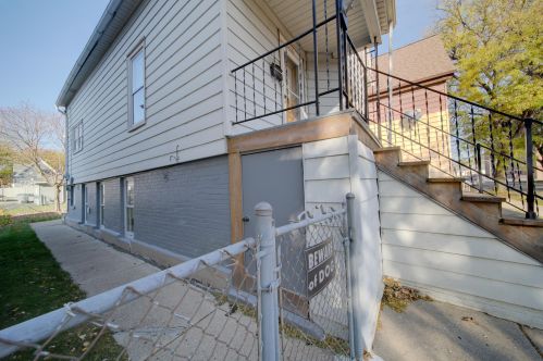 2025 25th St, Milwaukee WI 53204-3641 exterior