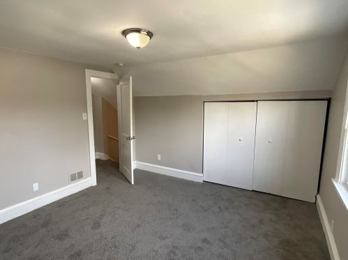 5269 37, Milwaukee WI 53209-4727 exterior