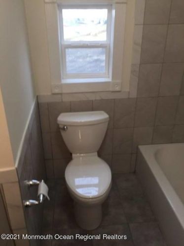 484 Cedar Swamp Rd, Jackson Twp NJ 08527-3047 exterior