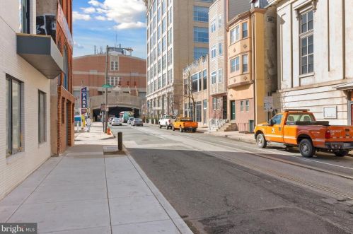 225 12th St, Philadelphia PA  19107-5503 exterior