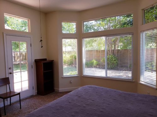 3999 Meadow Wood Dr, Folsom CA  95762-7546 exterior